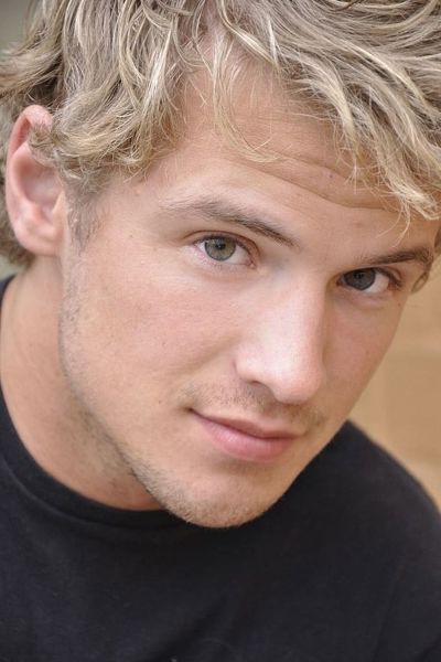 Freddie Stroma