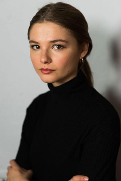 Stefanie Scott